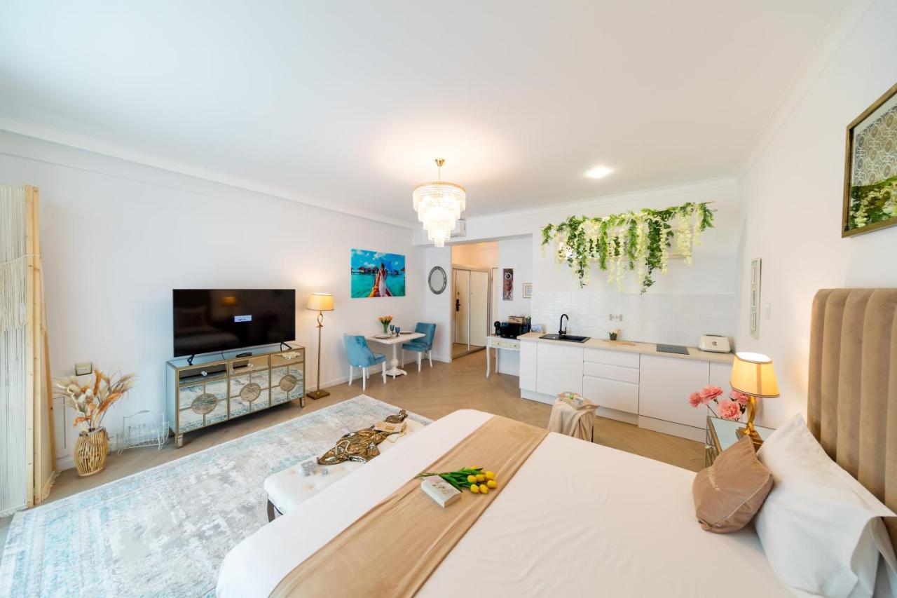 Vanilla Residence Mamaia Nord Bagian luar foto